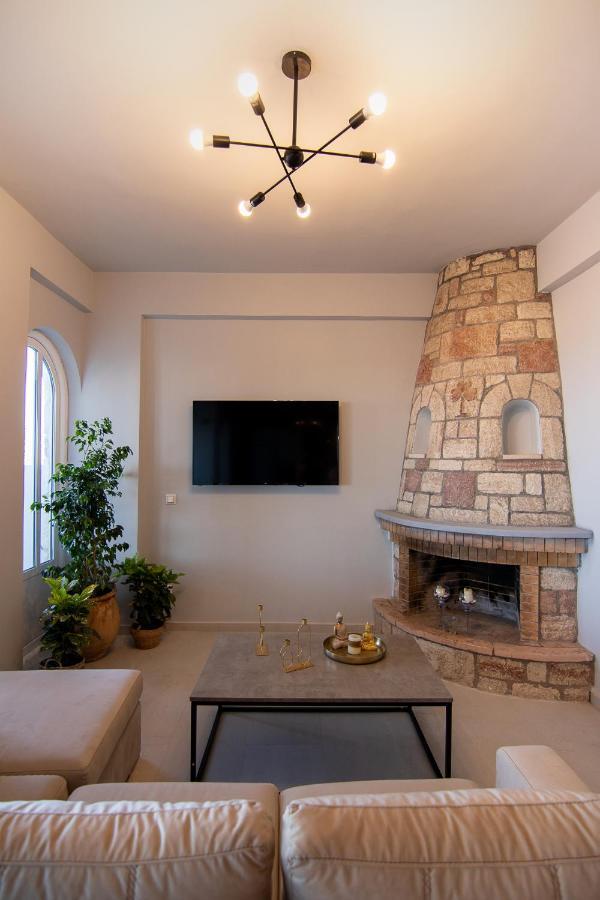 Georgianna'S Suite With Private Pool , 'Greysuite' Kompoi ภายนอก รูปภาพ