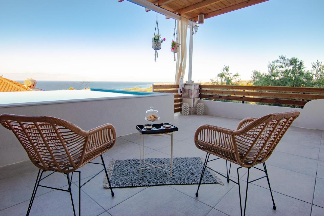 Georgianna'S Suite With Private Pool , 'Greysuite' Kompoi ภายนอก รูปภาพ