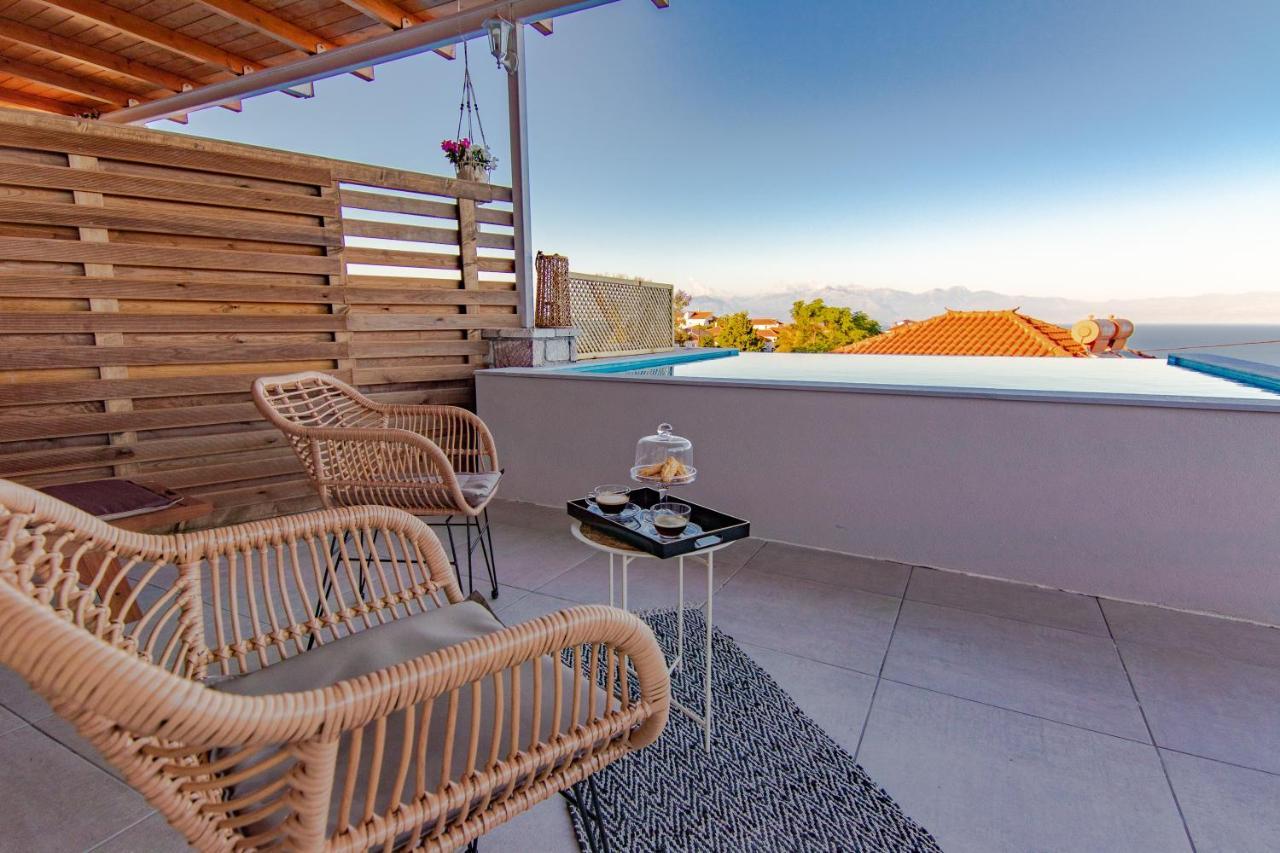 Georgianna'S Suite With Private Pool , 'Greysuite' Kompoi ภายนอก รูปภาพ